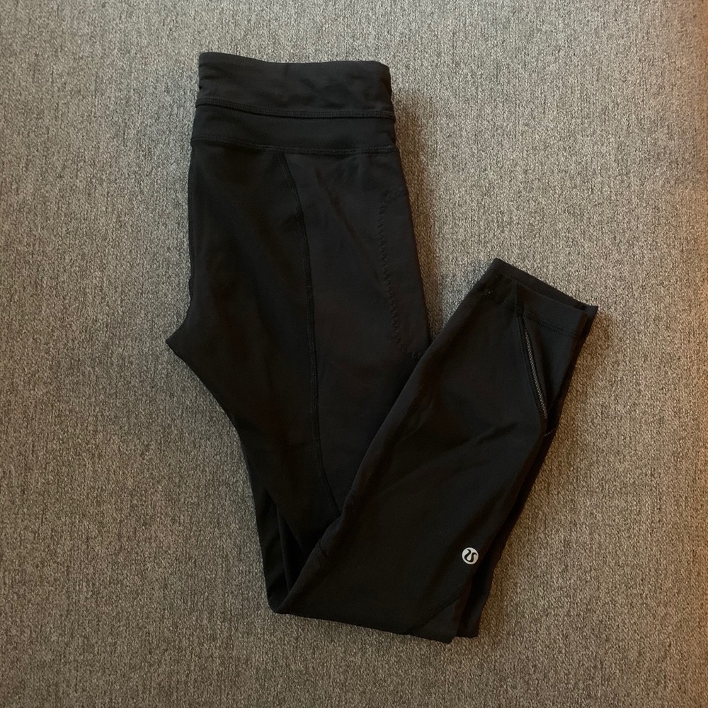 Lululemon leggings!